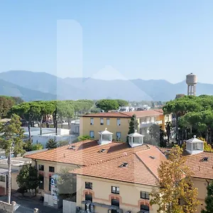 Il Giardino --1 Min Ospedale Cisanello--aeroporto Free Parking-- Bed & Breakfast Pisa